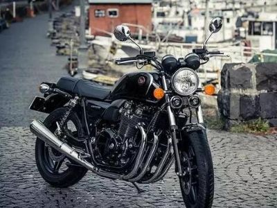 ���� CB1100