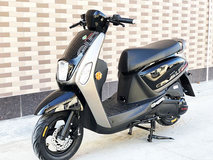 ����̤��Ħ�г�S9��ϲ110ccȼ������