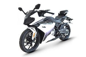 ����250SR