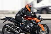 ����BMW K 1300 R�⾰