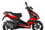 ��������ApriliaSR 50 R�������