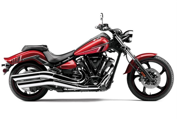 ������ Yamaha XV1900