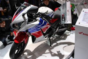 ����HondaCBR300R ABS(̩����)���� CBR300R ABS(̩����)