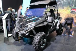 ����Z8-EX����CF800