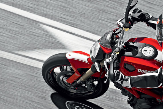 2013Ducati Monster 1100 EVO 2013Ducati Monster 1100 EVO