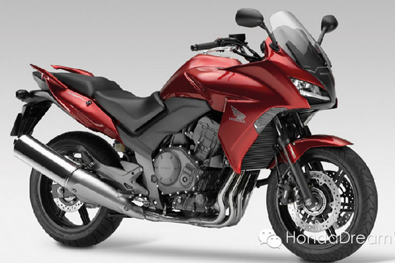 �����й� Honda DreamWing 2014 CBF1000