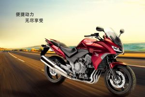 �����й� Honda DreamWing2014 CBF1000ͼ��