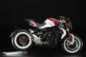 �¹�˹��2015��Brutale Dragster 800 RR�������