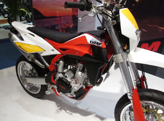 ��Դ SR400GY-A