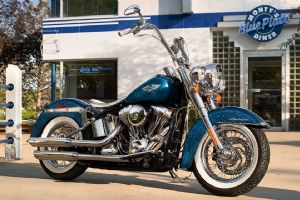 ����2015 SOFTAIL&reg; DELUXE�������