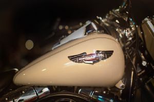 ����2015 SOFTAIL&reg; DELUXE�ֲ�ϸ��