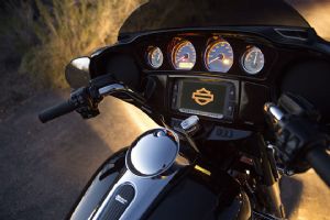 ����2015 STREET GLIDE&reg; SPECIAL�ֲ�ϸ��