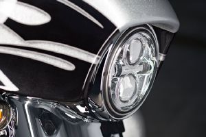 ����2015 CVO™ STREET GLIDE&reg;�ֲ�ϸ��