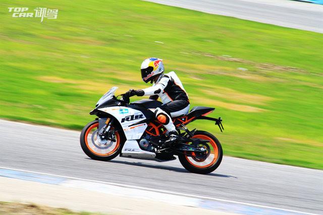 KTM RC390价格公布 小钢炮售5.68万元