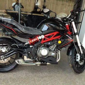  15�����BJ300GS ����300 �ֻ��ѵ���