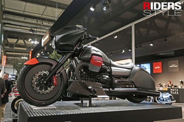 Ħ�й���Moto Guzzi MGX-21(2015)