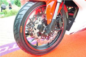 ̨��GP-ONE 350̨��GP-ONE 400CC �ֲ�ͼƬ