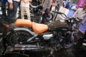 ���� BOX400