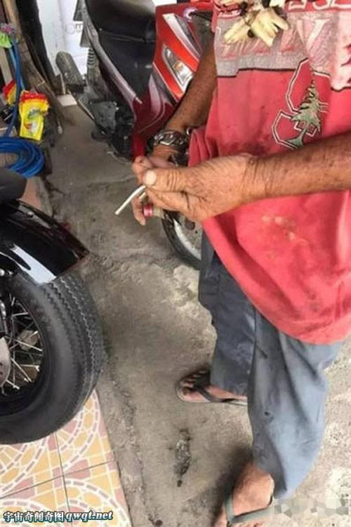������ͷ�������˴��� ���12�������Ħ�г�