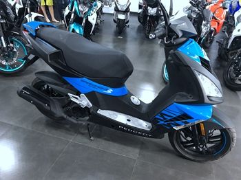 ����SF3���˶�̤�塢����