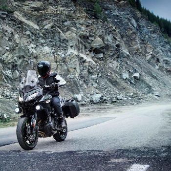  �����º������� KAWASAKI VERSYS650 �ſ����ó���