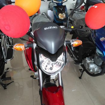  ������ľSUZUKI  ������GSX125��