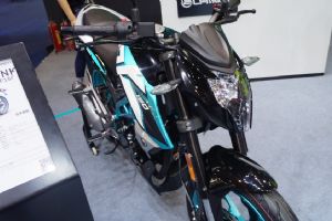 ����CF150-32017Ħ����