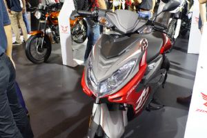 ����ZS125-48(���ʰ�)2017Ħ����