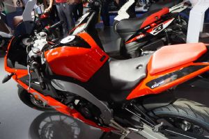 ��������ApriliaAPR1502017Ħ����