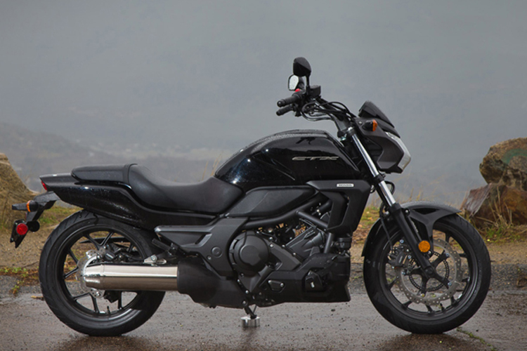 �����й� Honda DreamWing CTX700N