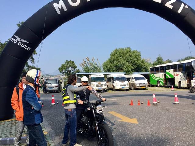 ���������Ħ�г�MOTO GUZZI�ٰ��й������գ�������������Ļ�