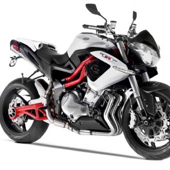 ������Benelli xx899