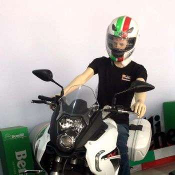  ��������Ѳ600