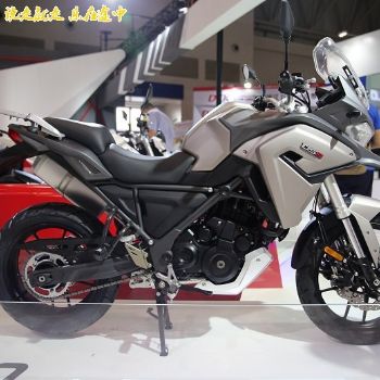  ¡���޼�������LX650��2