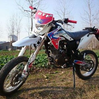 ����HL250-M4
