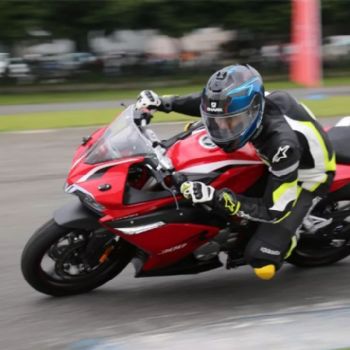 ȫ��¡���޼�300rr