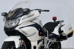 ����650����