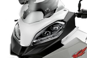 ���� BMWF 900XR���� F 900 XR �ֲ���д