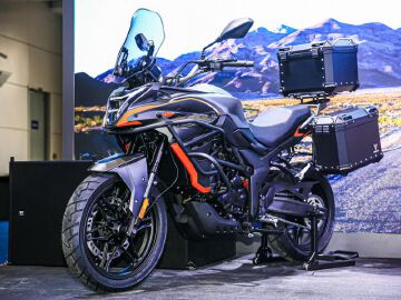 VOGE�޼�300DS2020Ħ���� �޼�300DS
